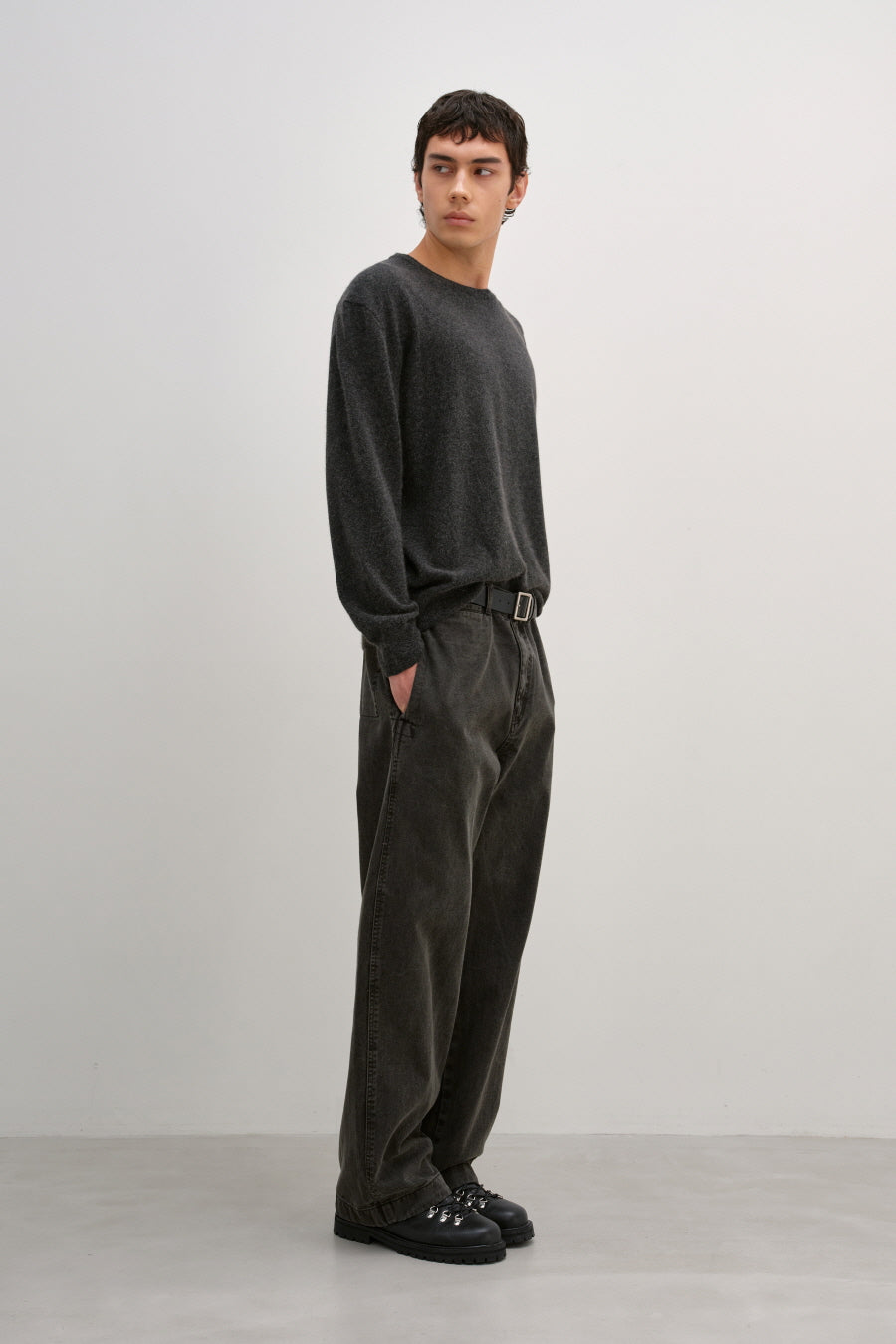 Insilence - Raccoon Crew Neck Knit (Charcoal) product image 6 | TRAB K-Fashion Australia