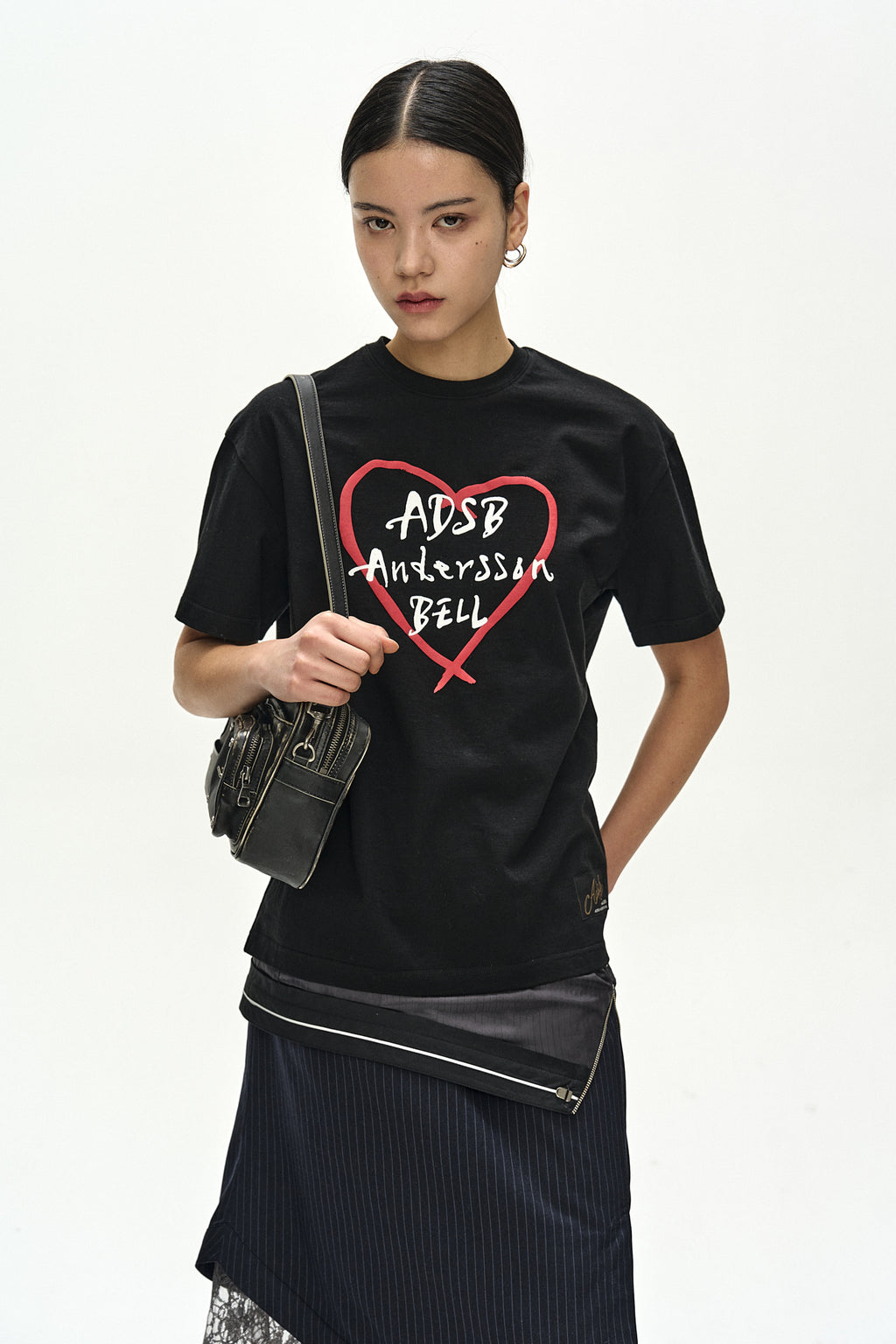 Andersson Bell - Unisex Heart Kelly Logo T-Shirt (Black/Red) product image 6 | TRAB K-Fashion Australia