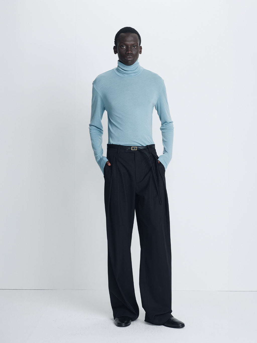Tonywack - Cross Tuck Wide Trousers (Black) product image 2 | TRAB K-Fashion Australia