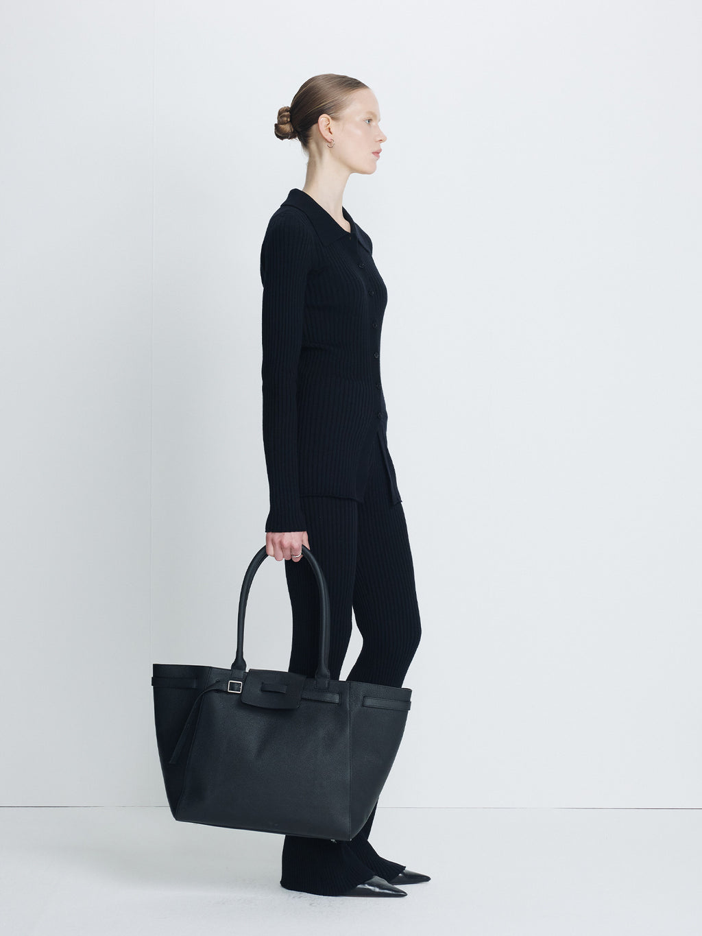 Tonywack - Superfine Merino Wool Rib Flared Pants (Black) product image 3 | TRAB K-Fashion Australia