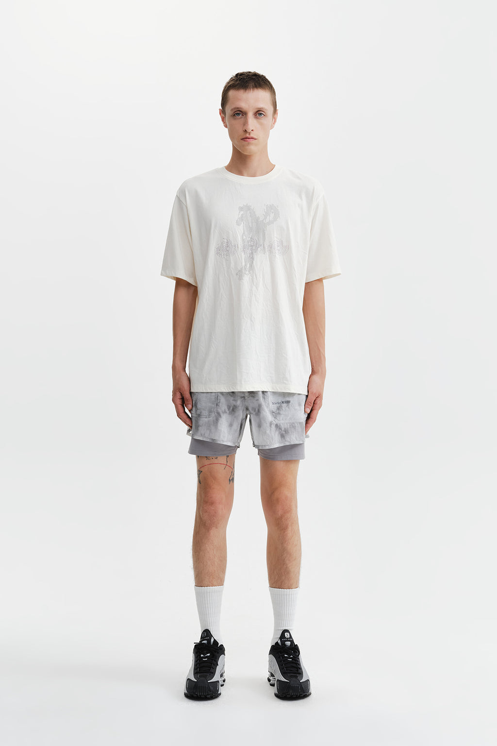 Matin Kim - Matin Pace Motion Shorts (Light Grey) product image 5 | TRAB K-Fashion Australia