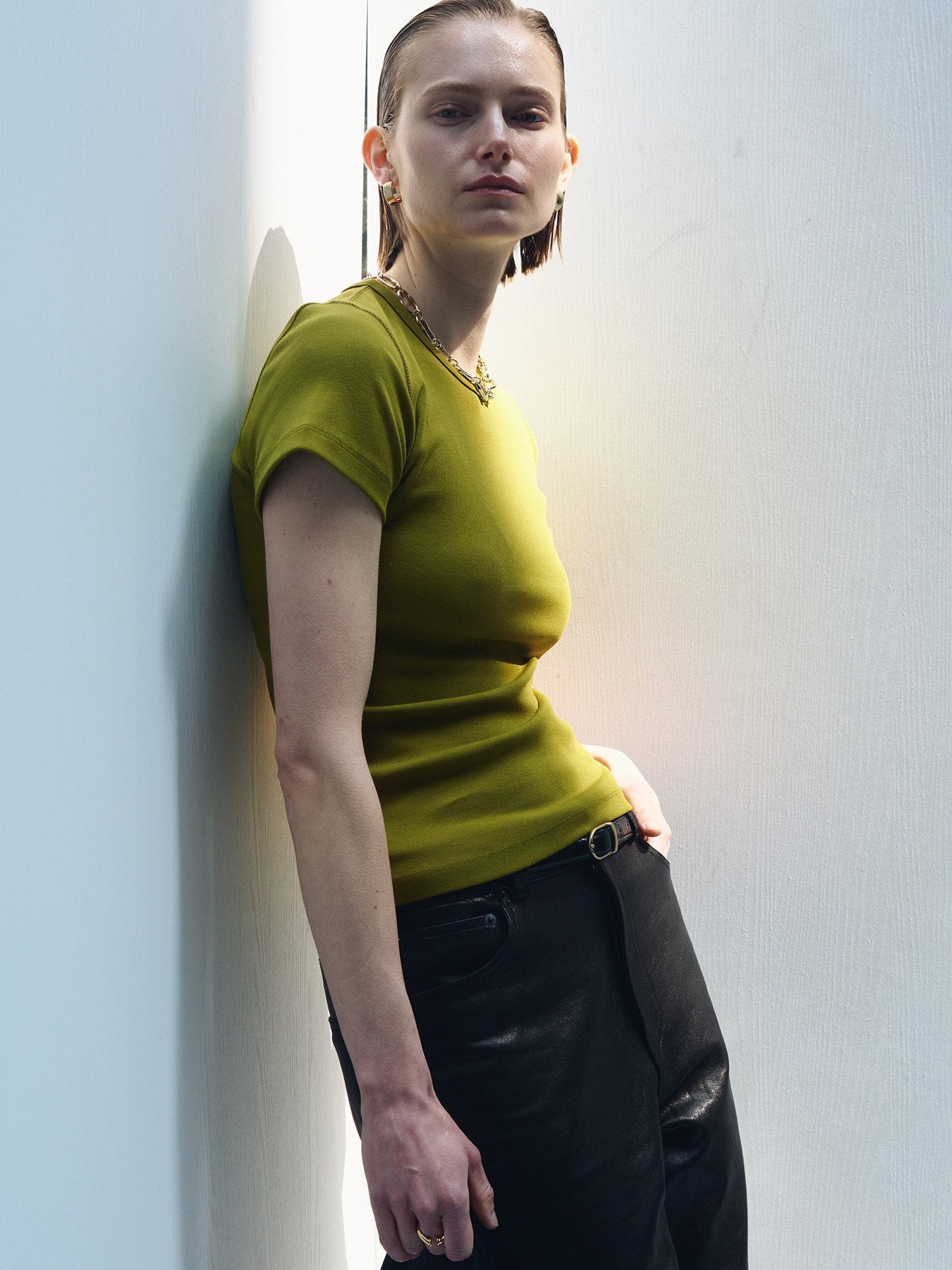Tonywack - Ribbed Half Sleeve T-Shirts (Olive) product image 5 | TRAB K-Fashion Australia