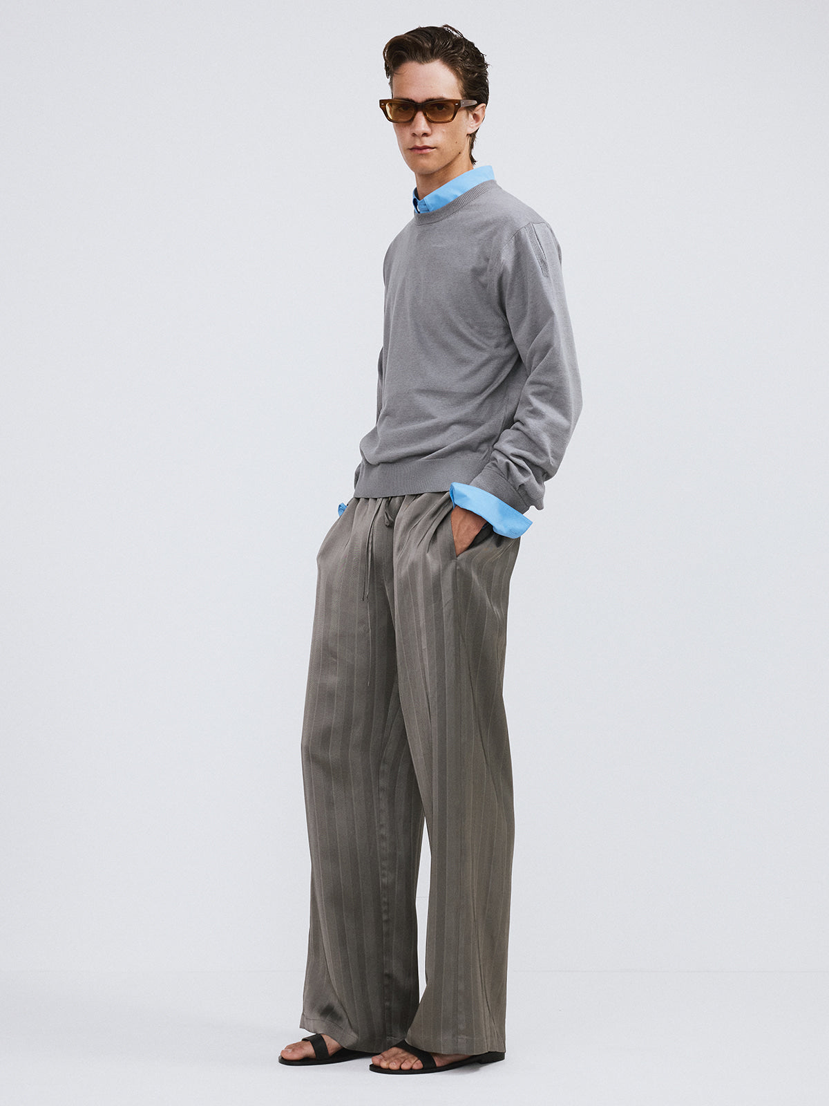 Recto - Silk-Linen Cuffs Detail Knit Top (Cool Grey) product image 2 | TRAB K-Fashion Australia