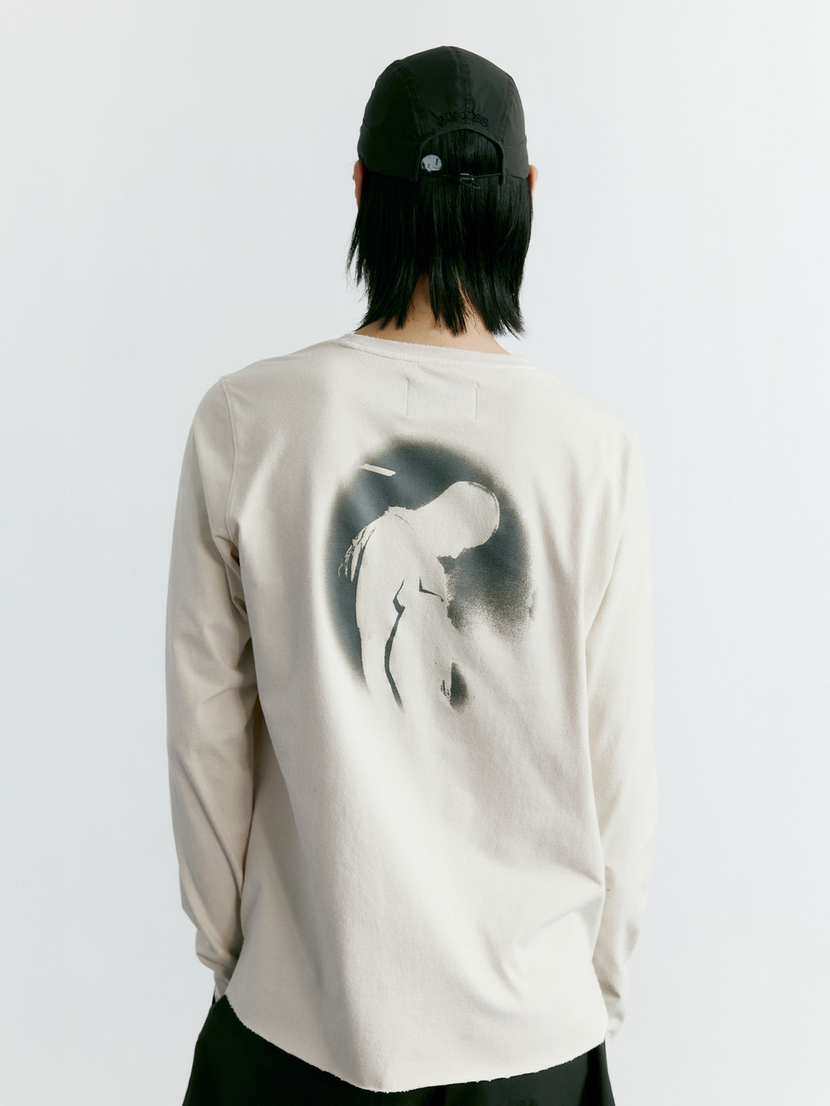 Tonywack - Tw Running Long Sleeves (Ivory) product image 1 | TRAB K-Fashion Australia