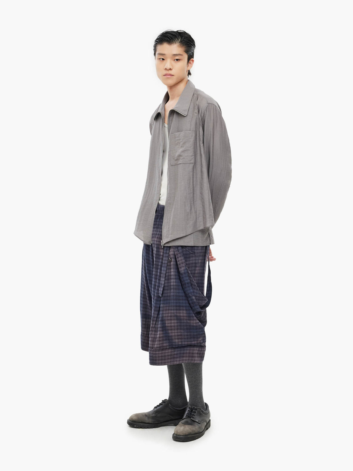Jiyong Kim - Sun-Bleached Layered Strap Half Trousers (Navy) product image 1 | TRAB K-Fashion Australia