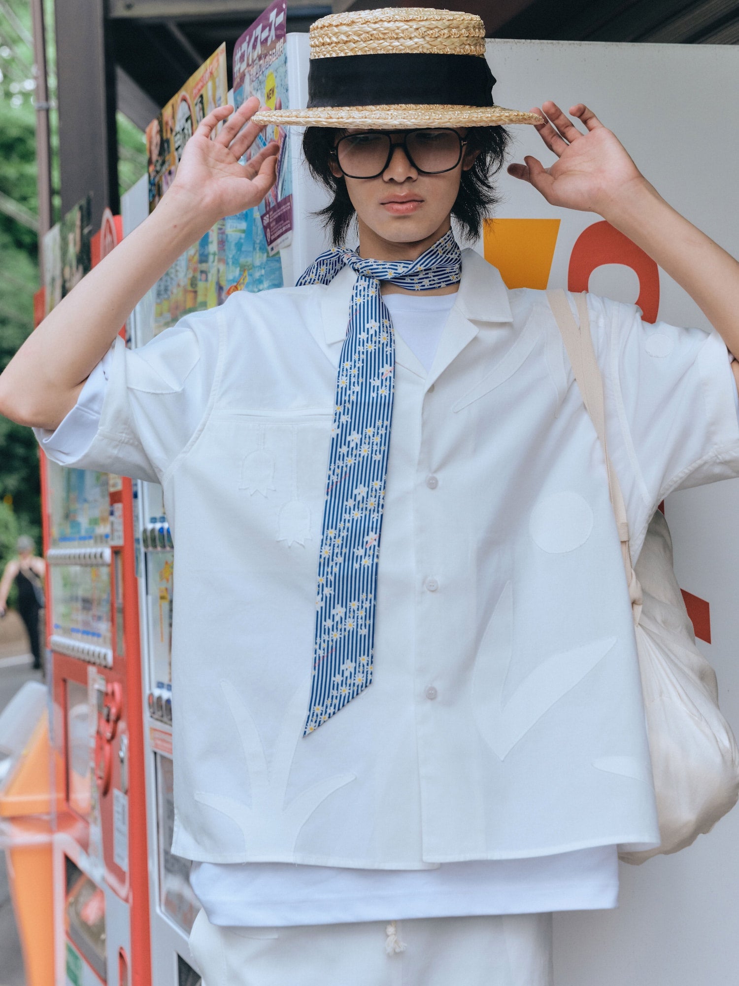 Stu - Garden Patch Shirt (Cream) product image 12 | TRAB K-Fashion Australia