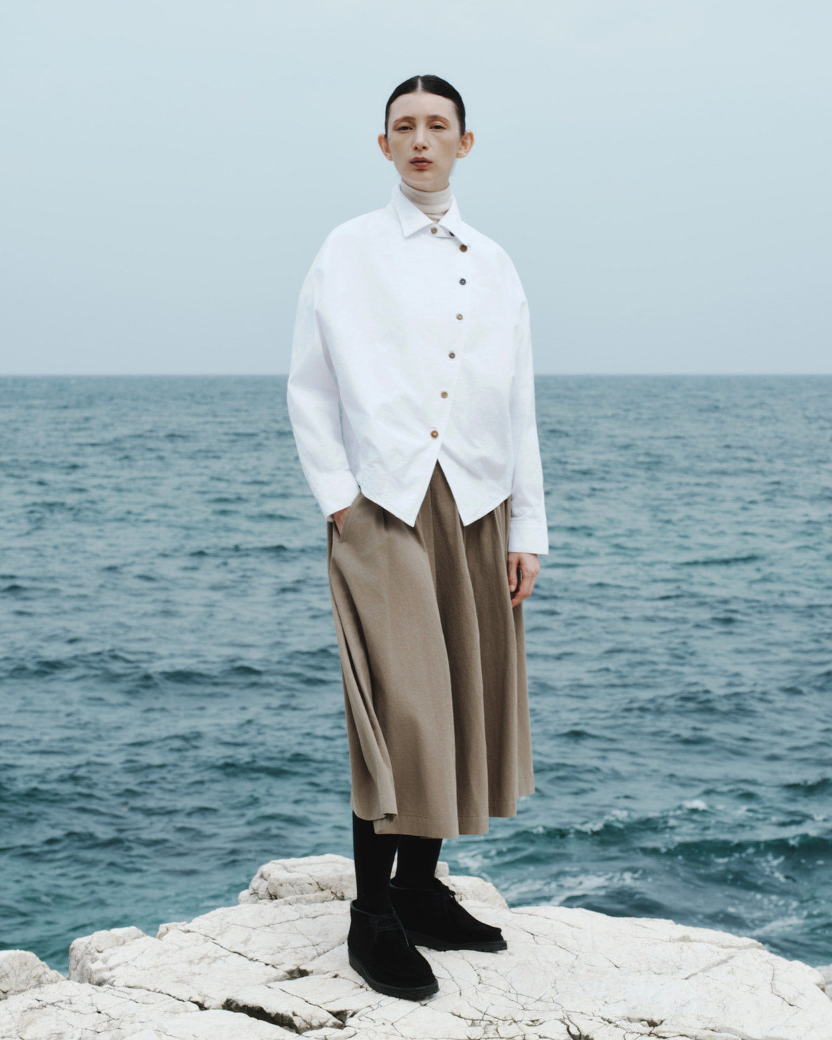 Eastlogue - Antique Slant Blouse (White Oxford) product image 4 | TRAB K-Fashion Australia