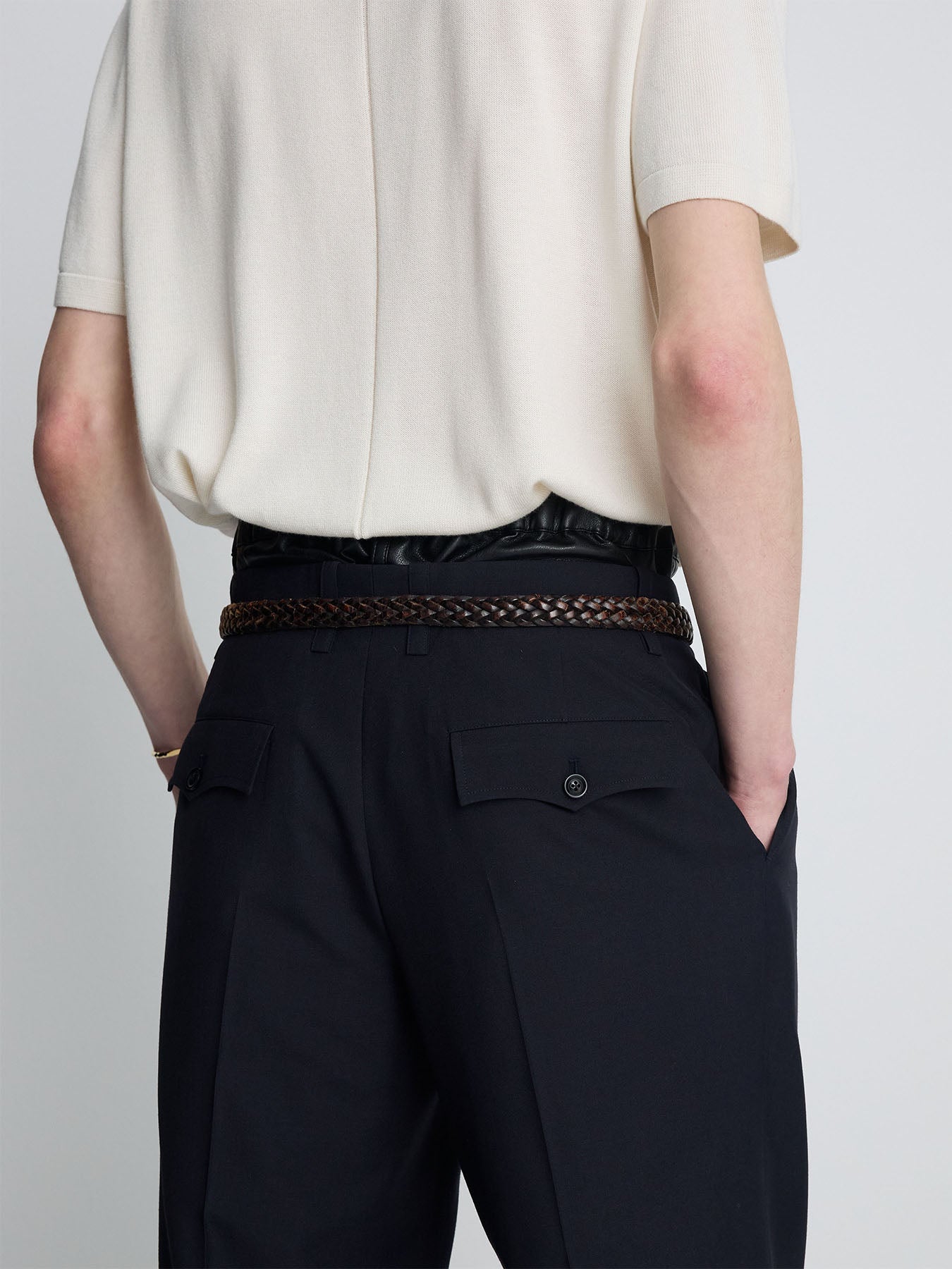 Tonywack - Tropical Wool Low-Rise Pleated Trousers (Navy) product image 10 | TRAB K-Fashion Australia