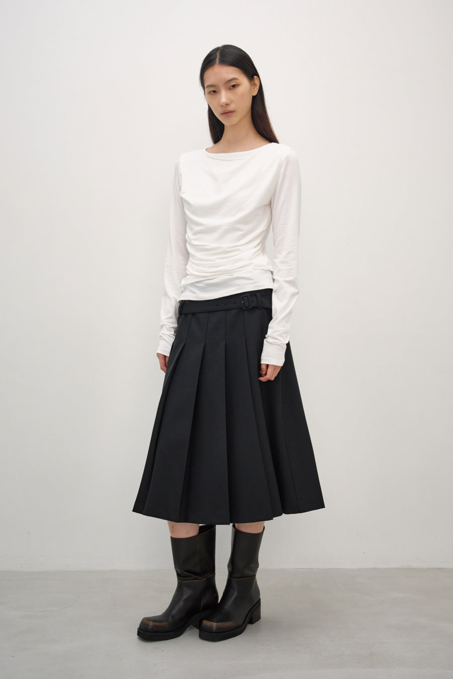 Insilence - Drapping Boat Neck Long Sleeve (White) product image 3 | TRAB K-Fashion Australia