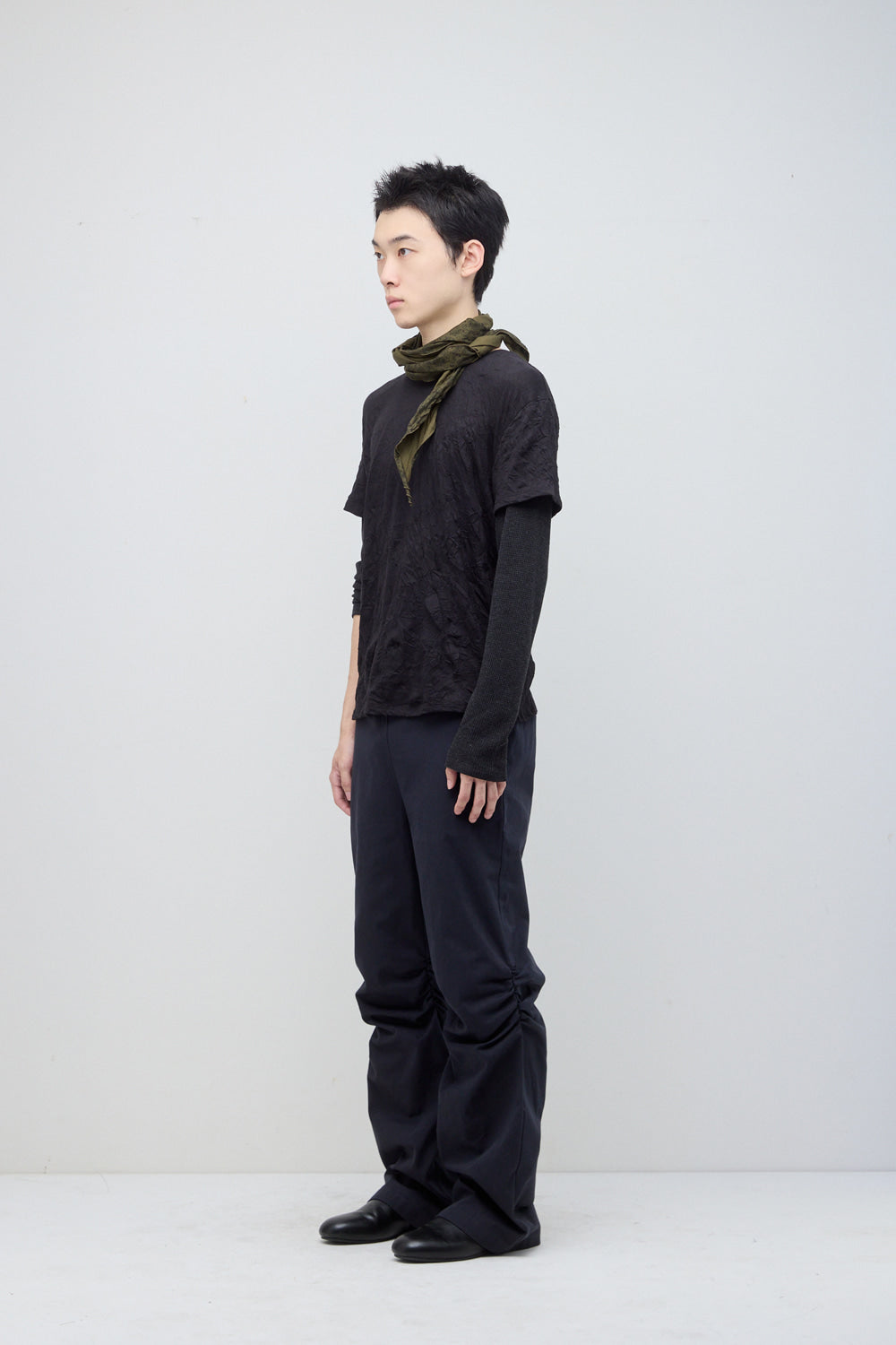 Hatchingroom - Ripple Trousers Herringbone Ink (Black) product image 4 | TRAB K-Fashion Australia