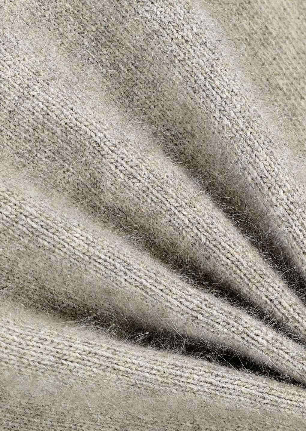 Amomento - Racoon v-neck knit (Beige) product image 9 | TRAB K-Fashion Australia