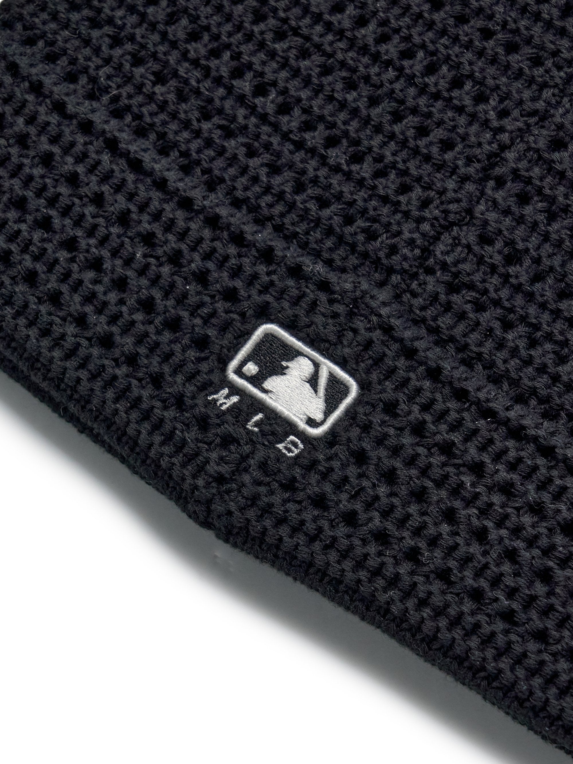 MLB Korea - MLB Summer Crochet Meow Beanie New York Yankees (Black) product image 5 | TRAB K-Fashion Australia