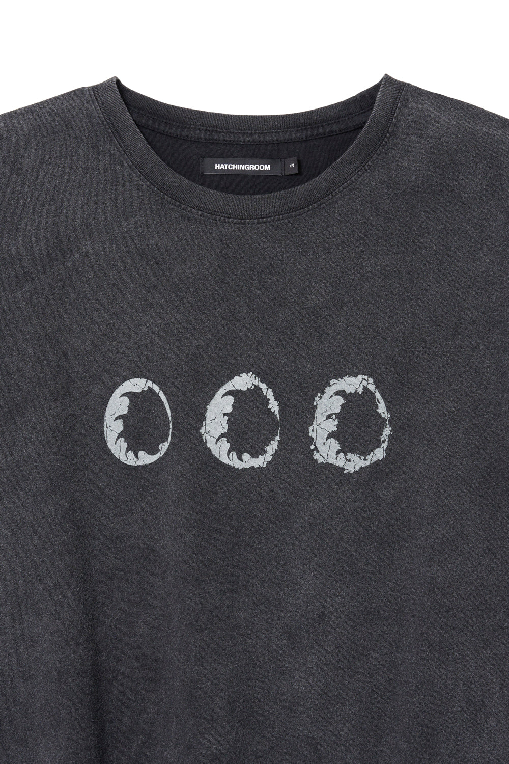 Hatchingroom - Floral Egg Tee (1/2 Black) product image 3 | TRAB K-Fashion Australia