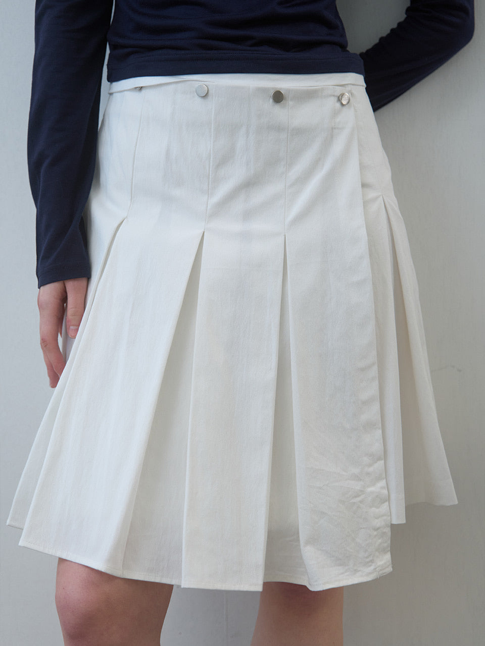 Kijun - Pleated Wrap Skirt (Off-White) product image 7 | TRAB K-Fashion Australia