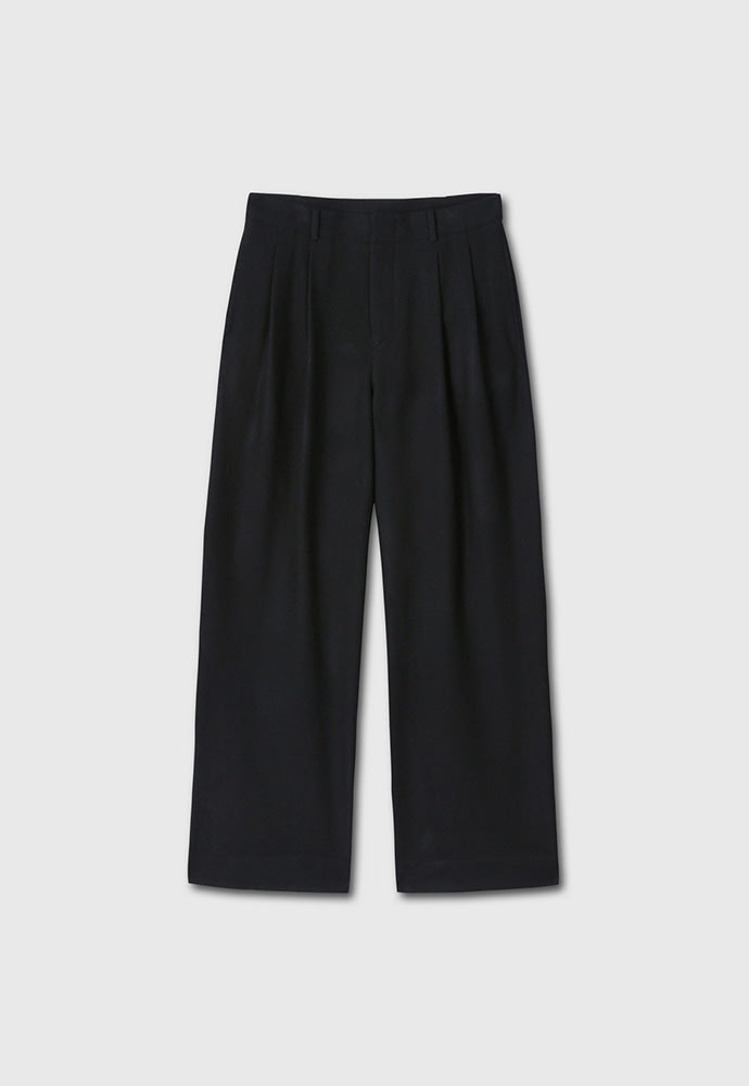 Tonywack - Virgin Wool Double-Pleats Wide Trousers (Black) product image 7 | TRAB K-Fashion Australia