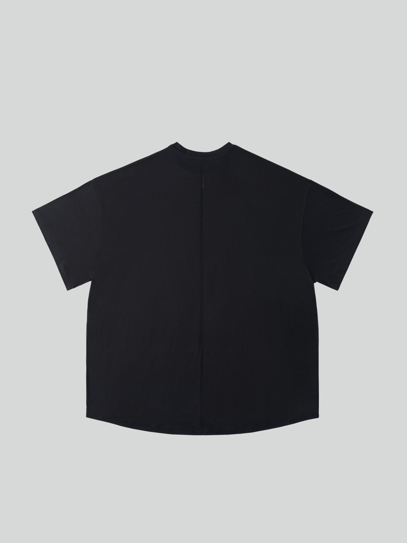 Recto - Fluid Oversized T-Shirt (Black) product image 2 | TRAB K-Fashion Australia