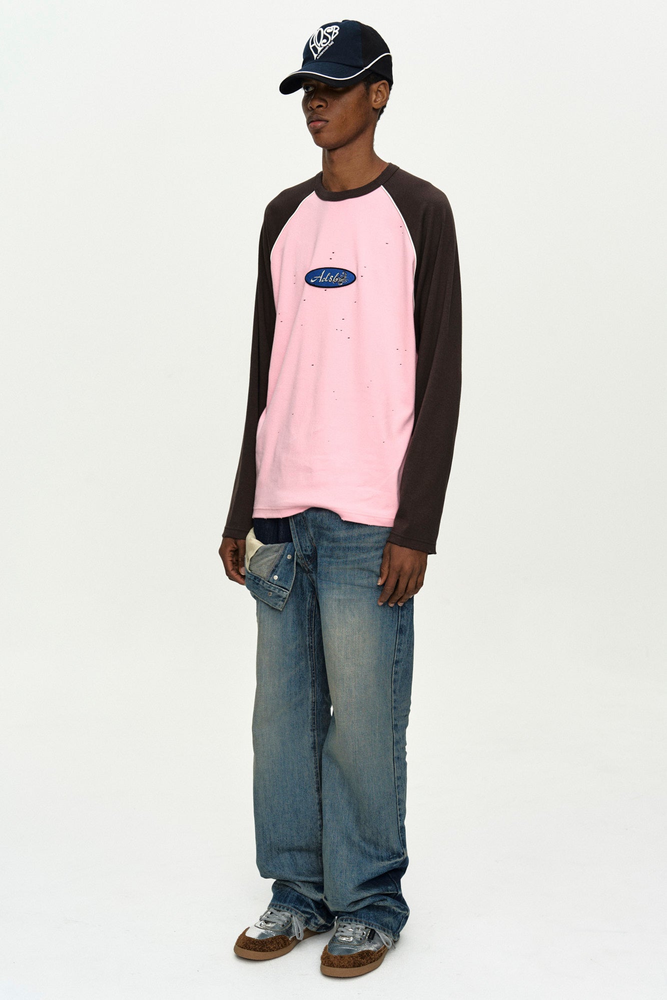 Andersson Bell - Logo Wappen Raglan L/s T-Shirt (Pink/Brown) product image 2 | TRAB K-Fashion Australia