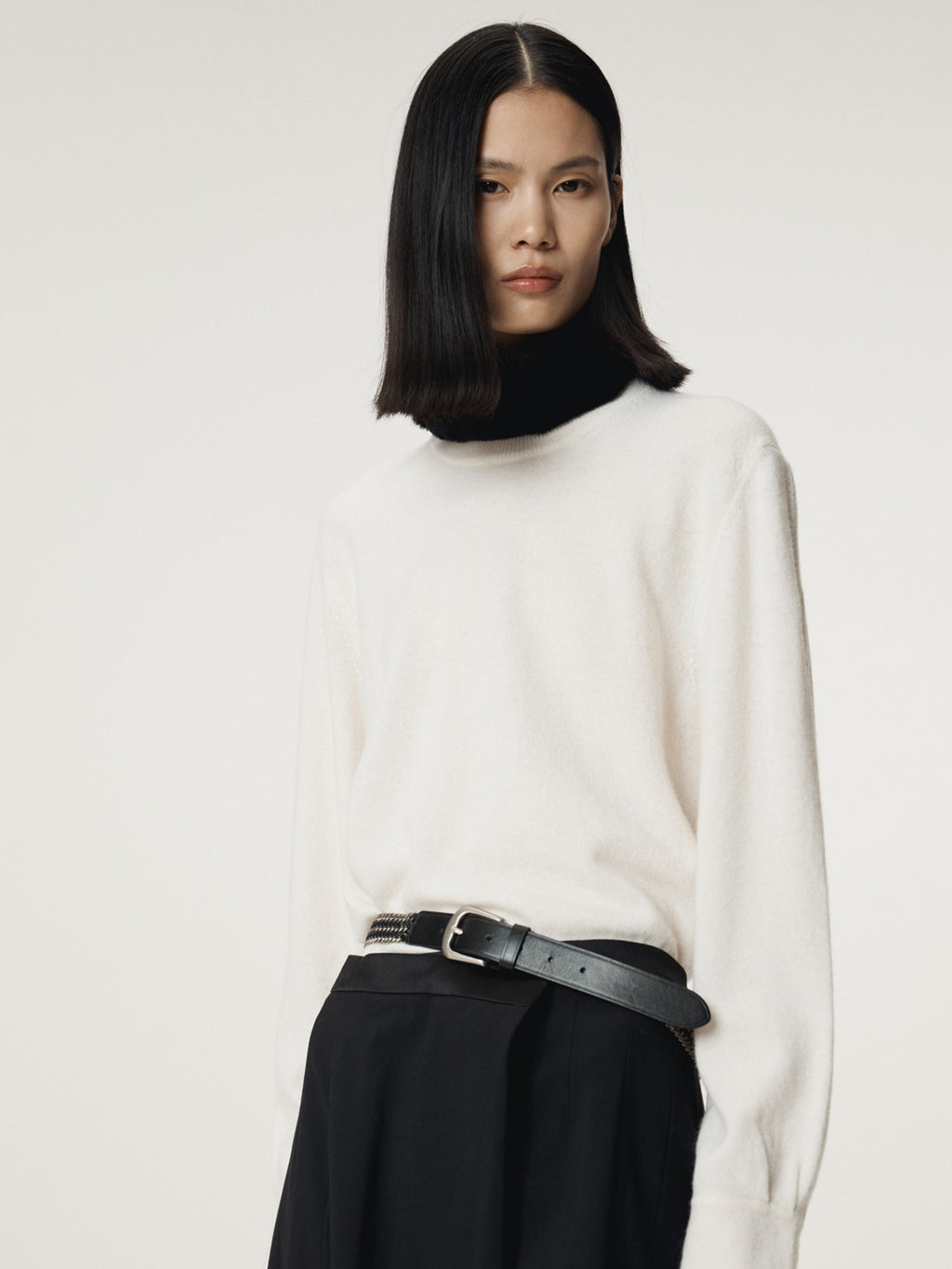 Recto - Shirt Cuffs Detail Knit Top (Cream) product image 7 | TRAB K-Fashion Australia