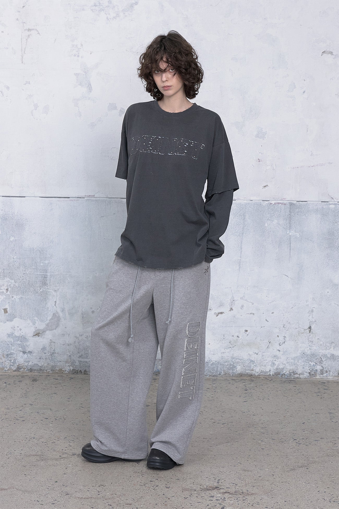 Deinet - Applique Layered T-Shirt (Dark Grey) product image 5 | TRAB K-Fashion Australia