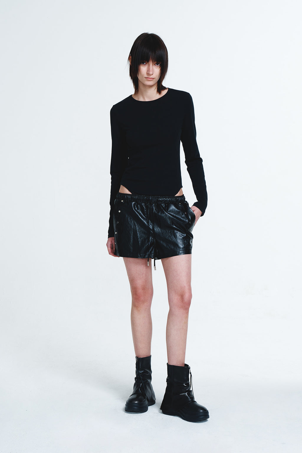 Deinet - Body Suit (Black) product image 4 | TRAB K-Fashion Australia