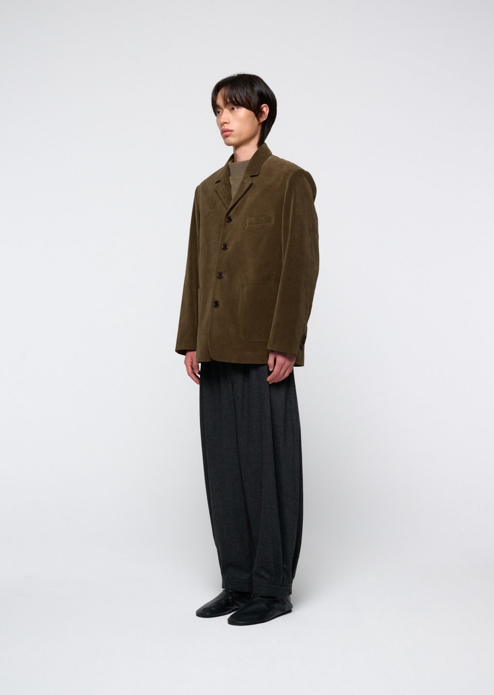 Amomento - Velvet oversized jacket (Khaki) product image 3 | TRAB K-Fashion Australia
