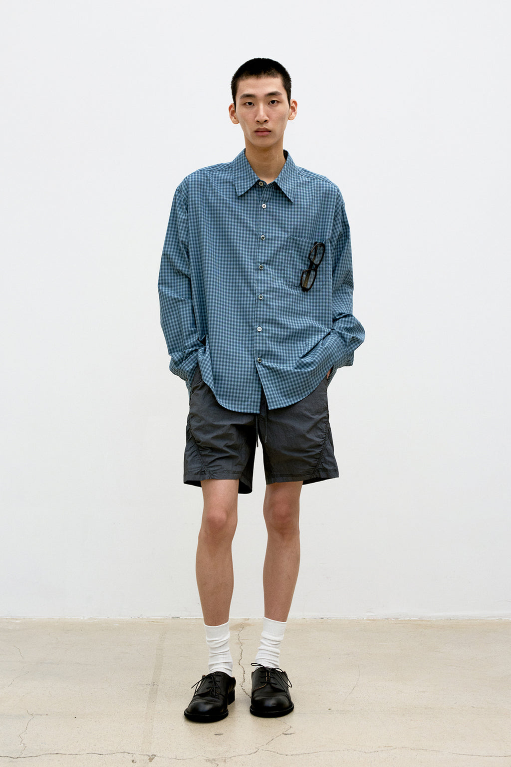 Coor - Micro Ombre Check Shirt (Navy) product image 2 | TRAB K-Fashion Australia
