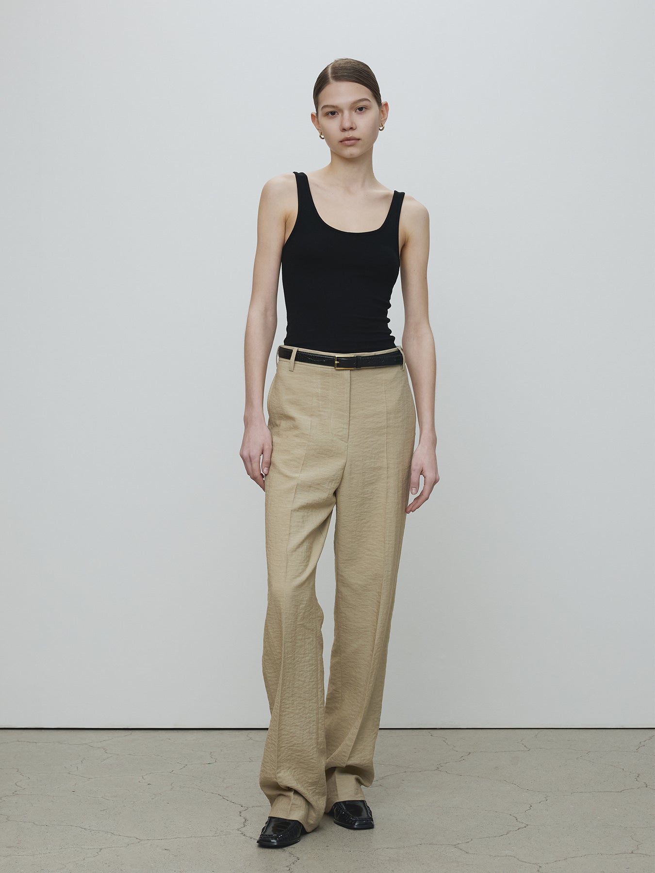 Tonywack - Tencel U-Neck Sleeveless (Black) product image 1 | TRAB K-Fashion Australia