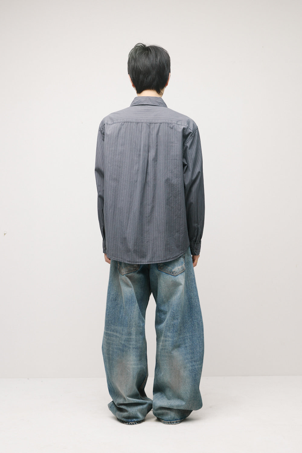 Hatchingroom - Museum Shirt Stripe (Dyed Blue Charcoal) product image 5 | TRAB K-Fashion Australia