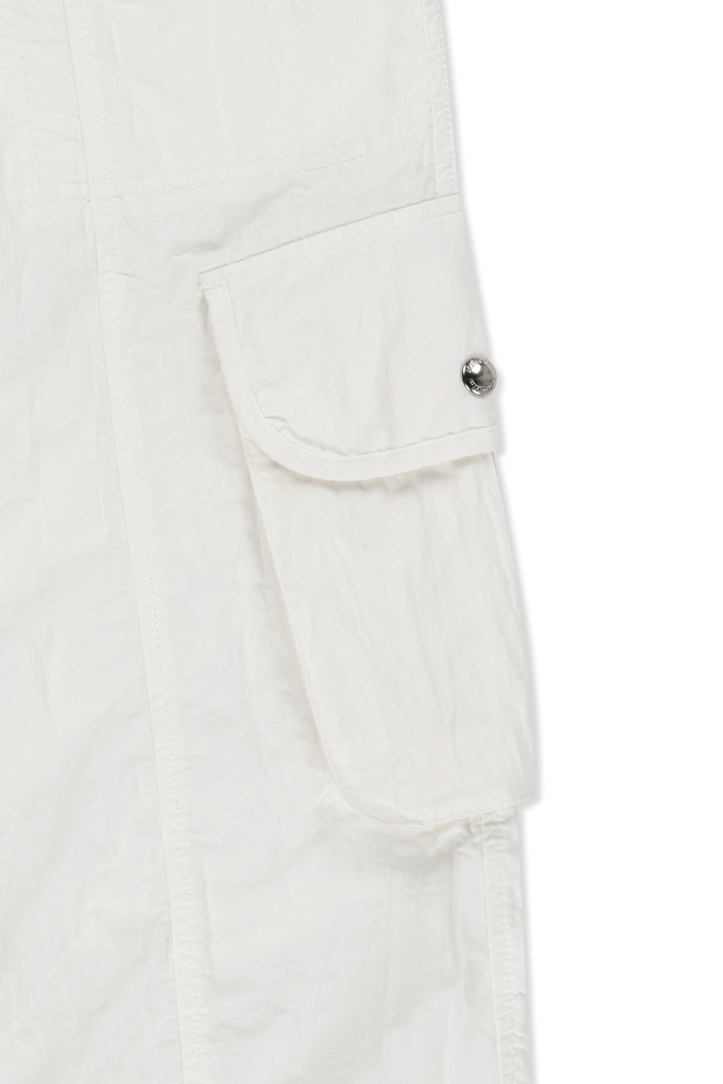 Matin Kim - Crinkle Capri Pants (White) product image 4 | TRAB K-Fashion Australia