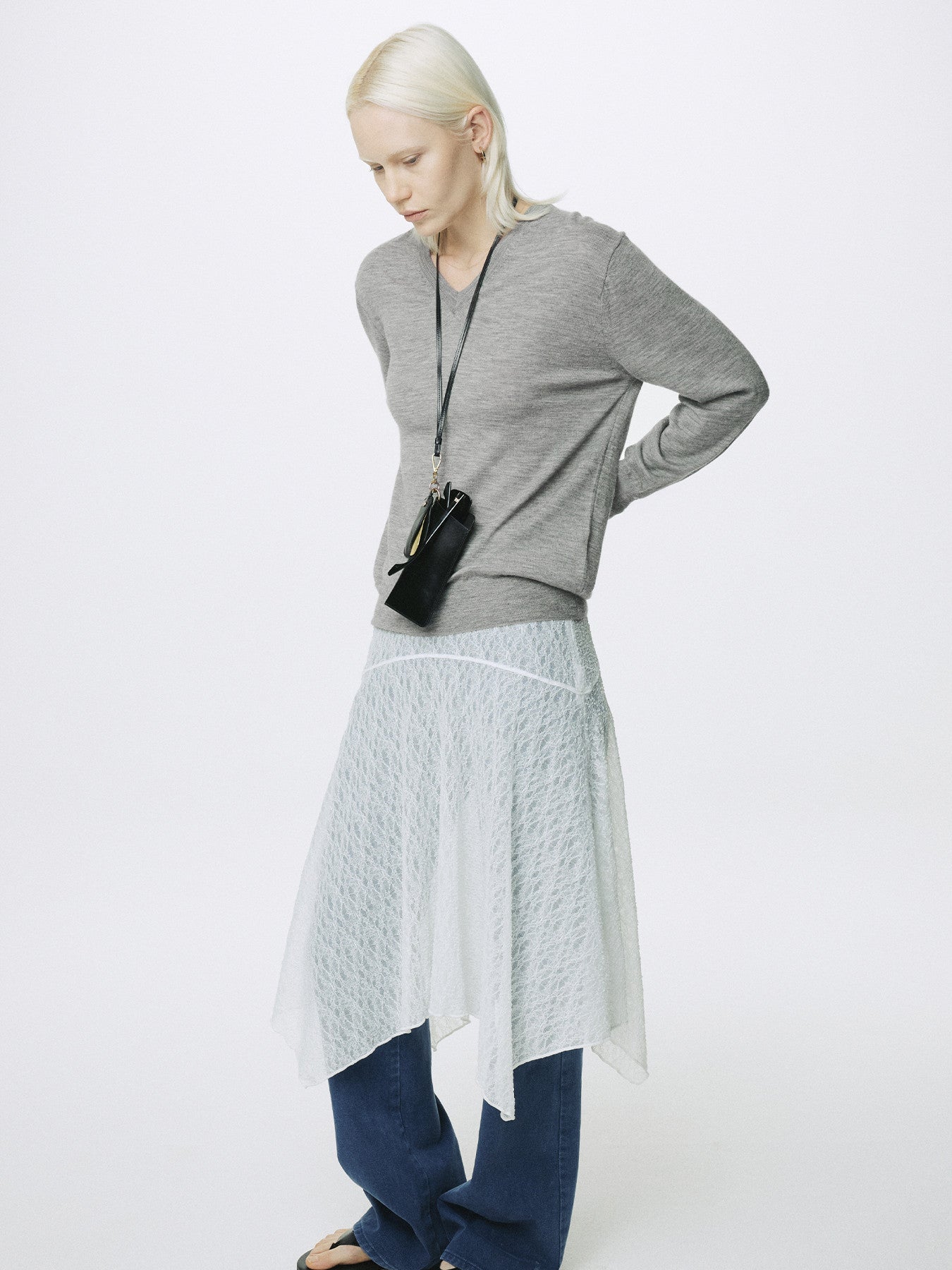 Tonywack - Airy Cashmere V-Neck (Melange Grey) product image 4 | TRAB K-Fashion Australia