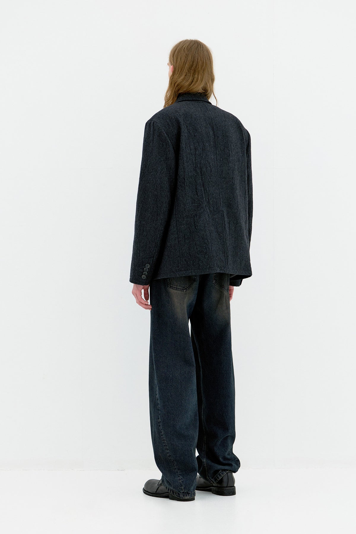 Coor - Virgin Wool Crease Washed Blazer (Charcoal Gray) product image 4 | TRAB K-Fashion Australia