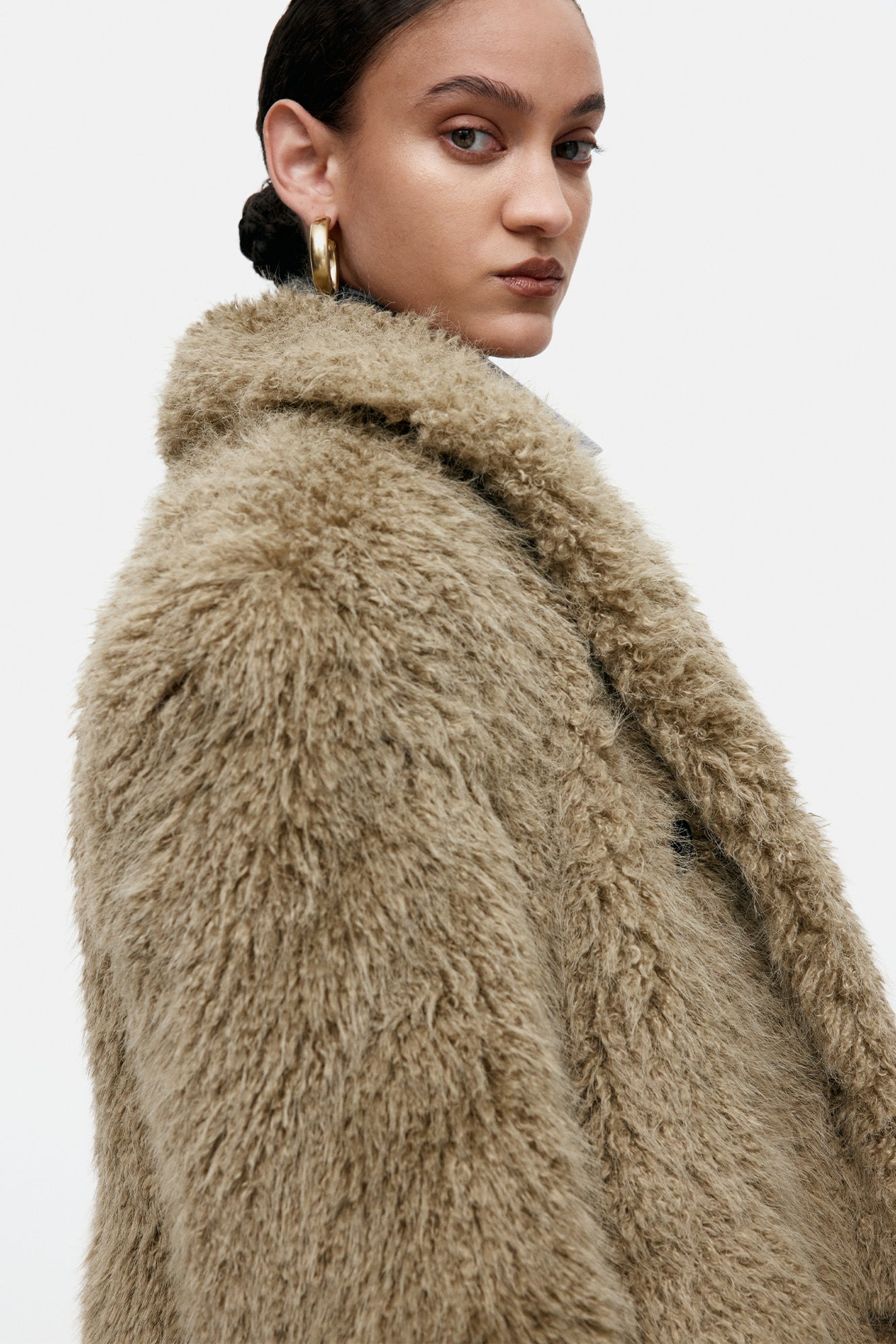 Andersson Bell - Fields Fur Buttons Coat (Khaki) product image 5 | TRAB K-Fashion Australia