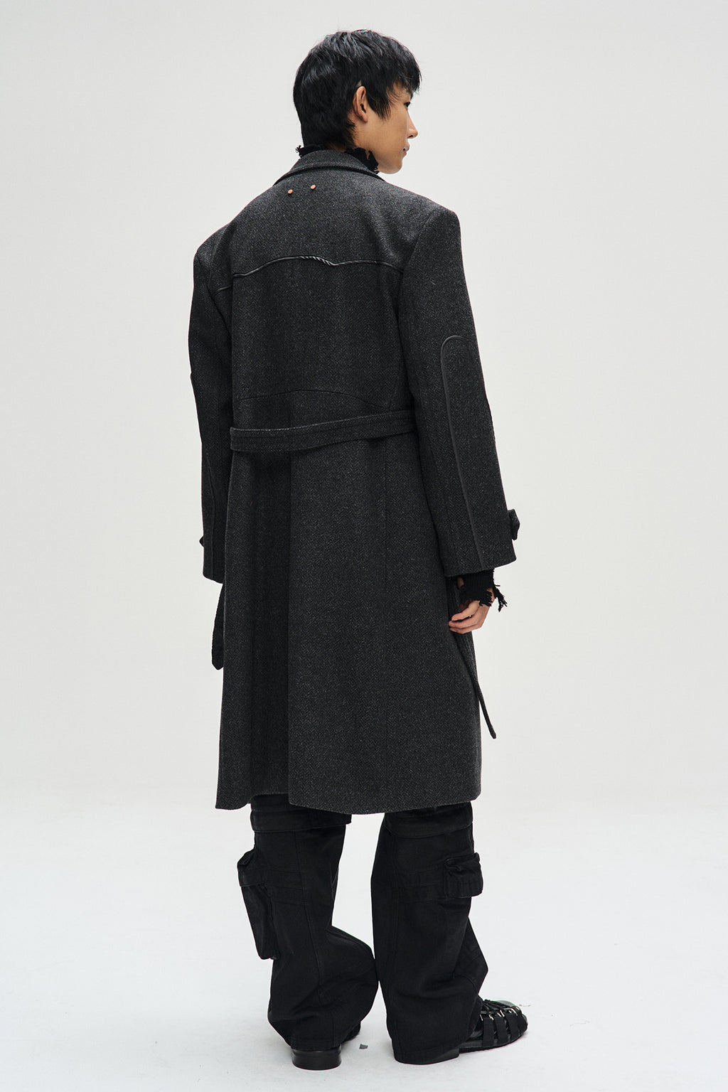 Andersson Bell - Rovy Double Breasted Herringbone Coat (Charcoal) product image 2 | TRAB K-Fashion Australia