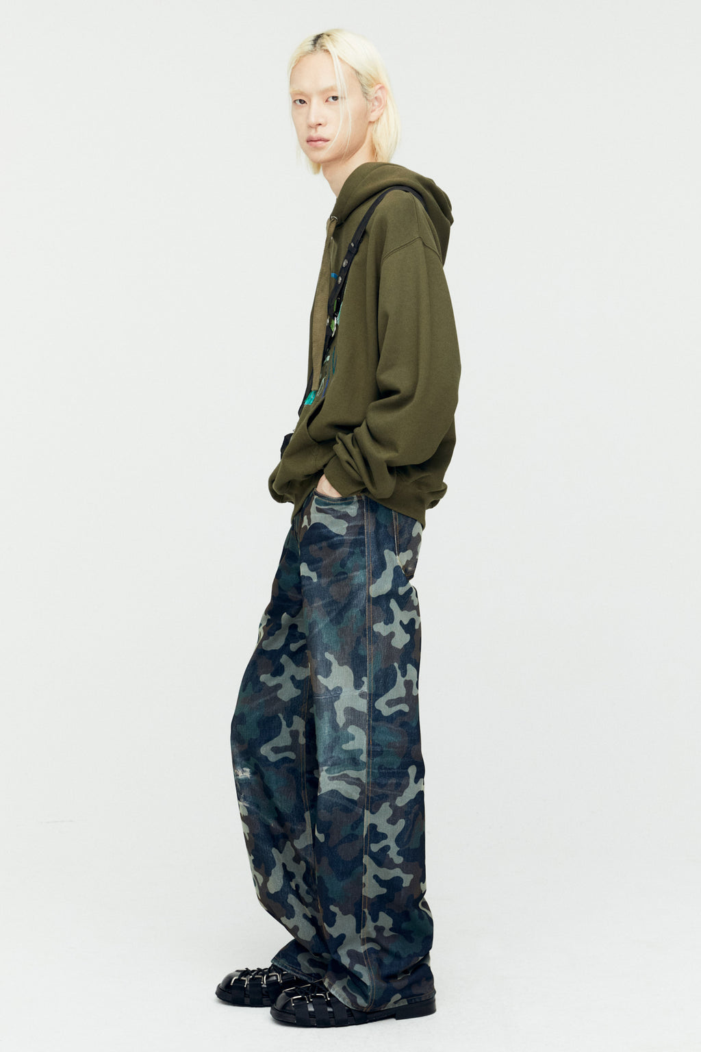 Andersson Bell - (essential) Unisex Adsb Milan Embroidery Hoodie (Khaki) product image 3 | TRAB K-Fashion Australia