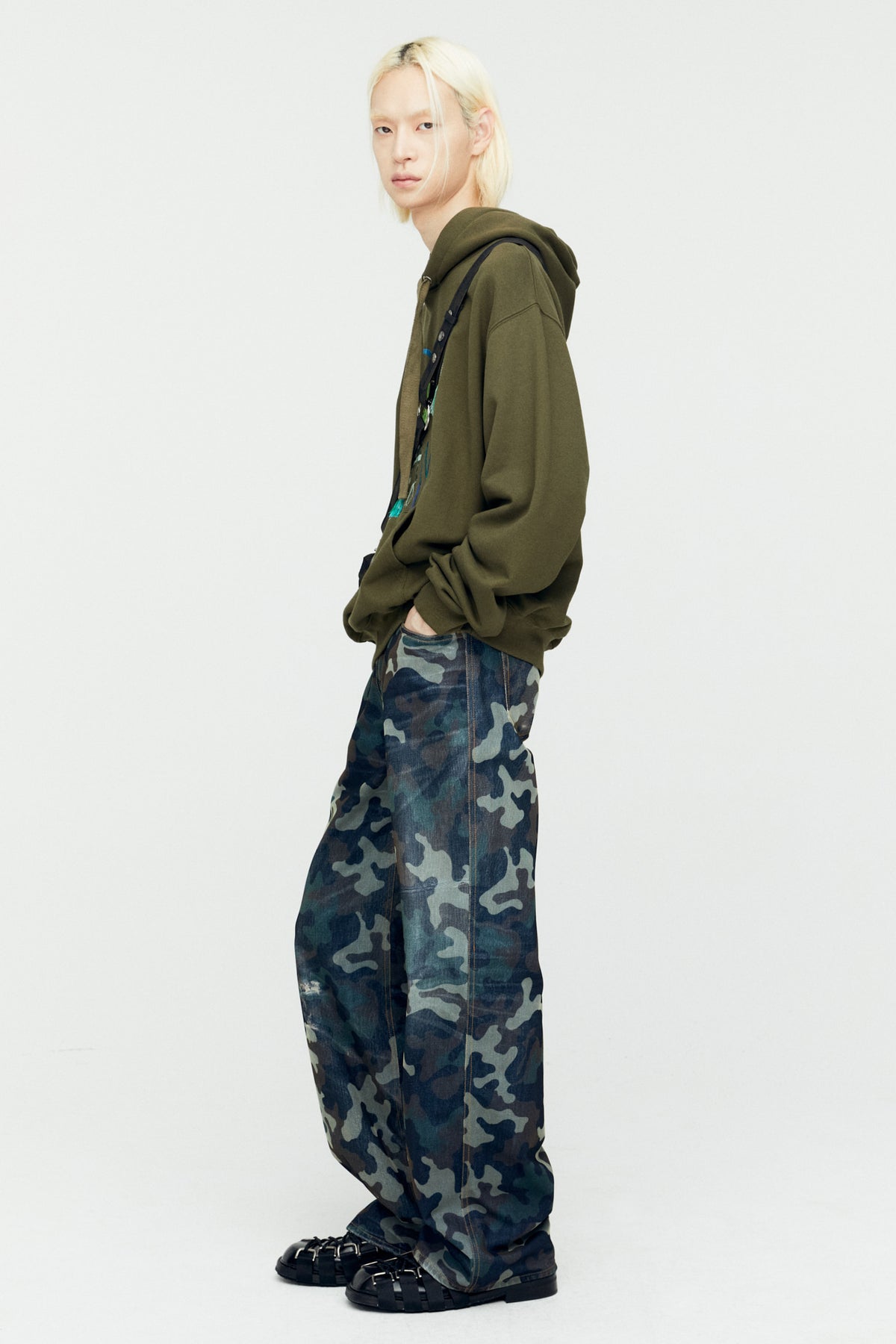 Andersson Bell - (essential) Unisex Adsb Milan Embroidery Hoodie (Khaki) product image 3 | TRAB K-Fashion Australia