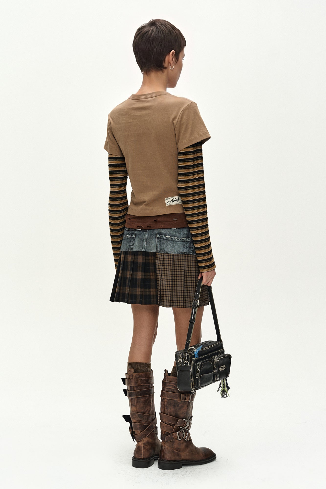 Andersson Bell - Layered Heart Message Long Sleeve T-Shirt (brown) (Brown) product image 4 | TRAB K-Fashion Australia