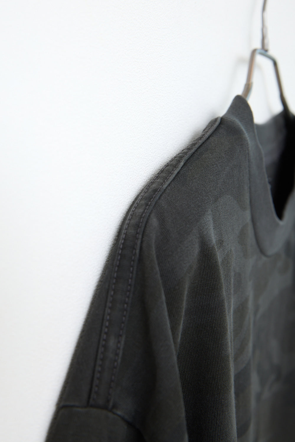 Hatchingroom - VTG Camo Tee (Charcoal) product image 6 | TRAB K-Fashion Australia