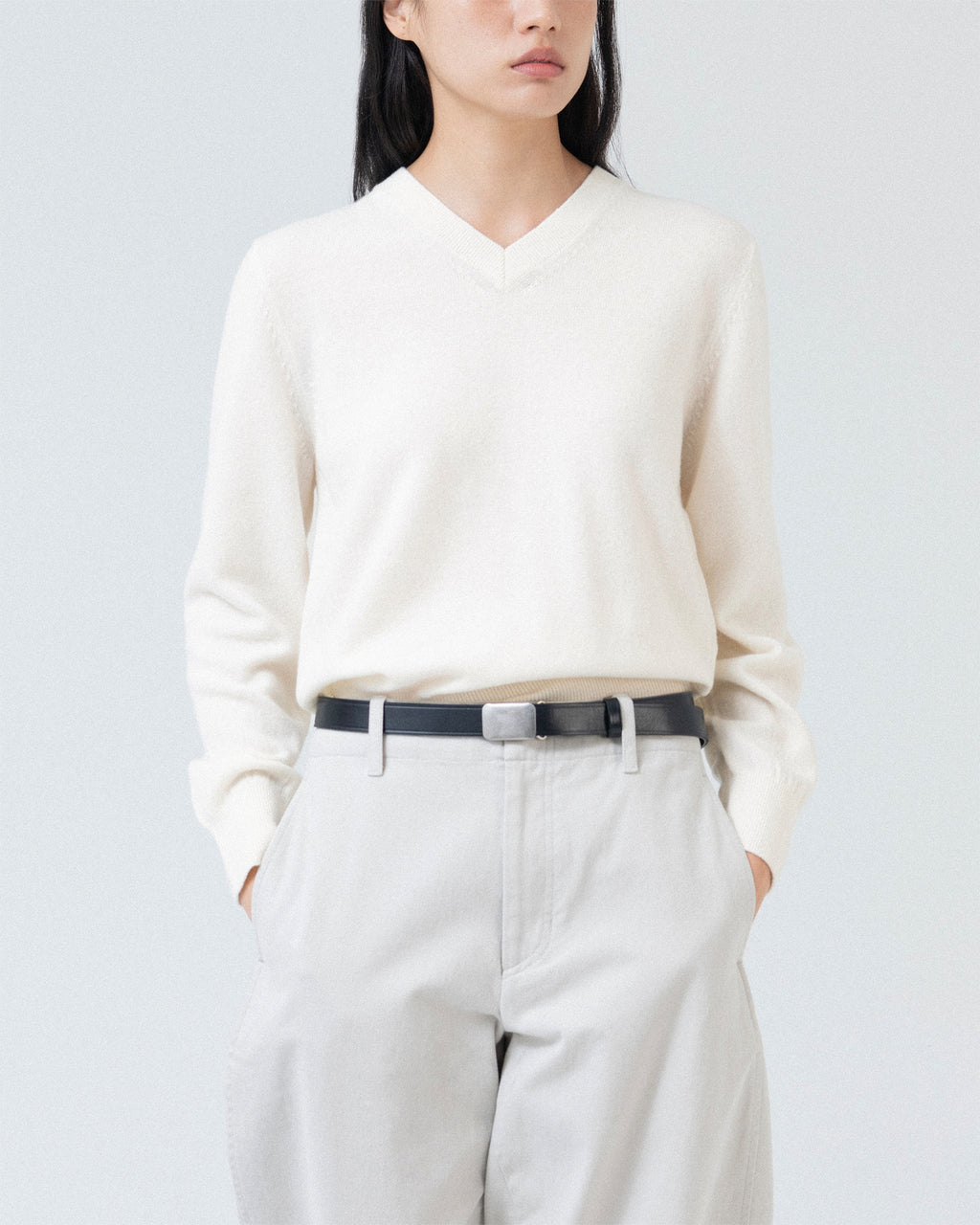 Brownyard - Extra Super Fine V Neck Knit (Ivory) product image 2 | TRAB K-Fashion Australia