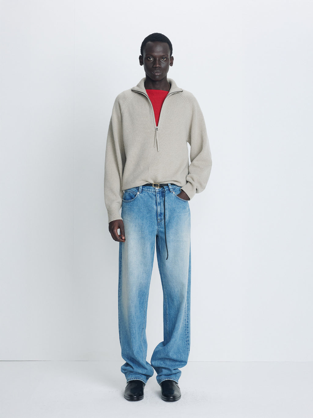 Tonywack - Loose Tapered Denim Jeans (Vintage Washed Blue) product image 2 | TRAB K-Fashion Australia