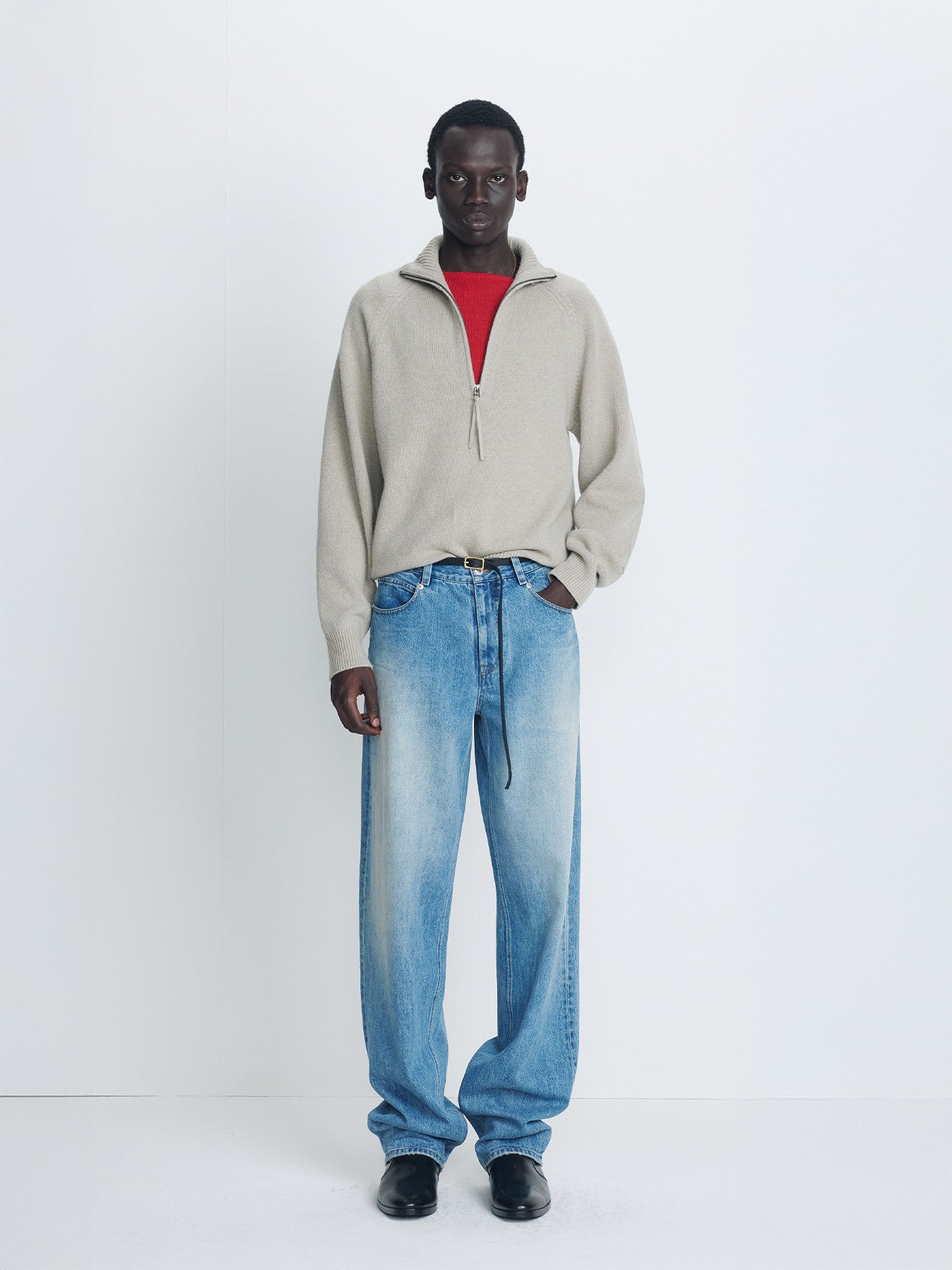 Tonywack - Loose Tapered Denim Jeans (Vintage Washed Blue) product image 2 | TRAB K-Fashion Australia