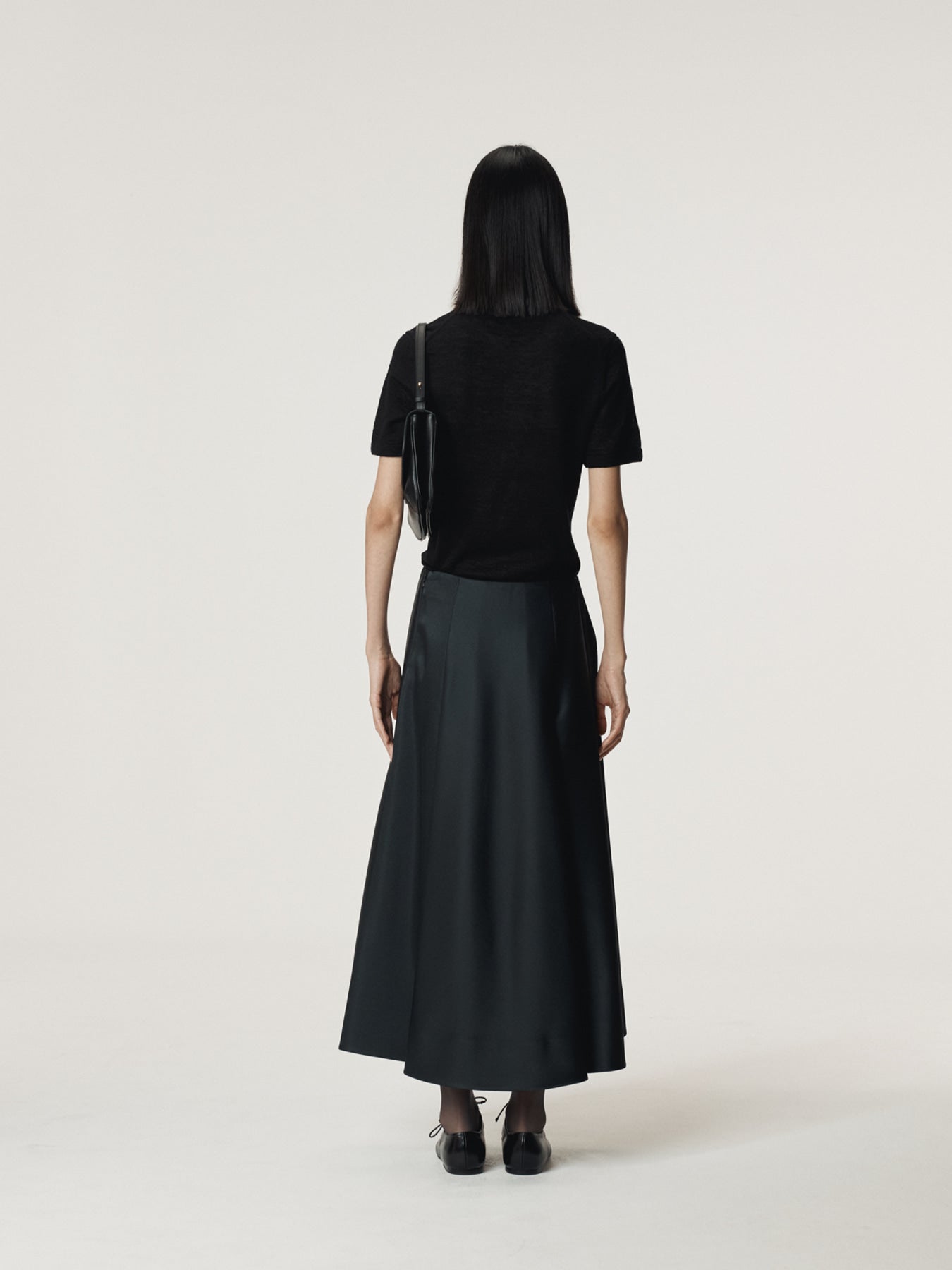 Recto - Circle Flare Skirt (Black) product image 3 | TRAB K-Fashion Australia
