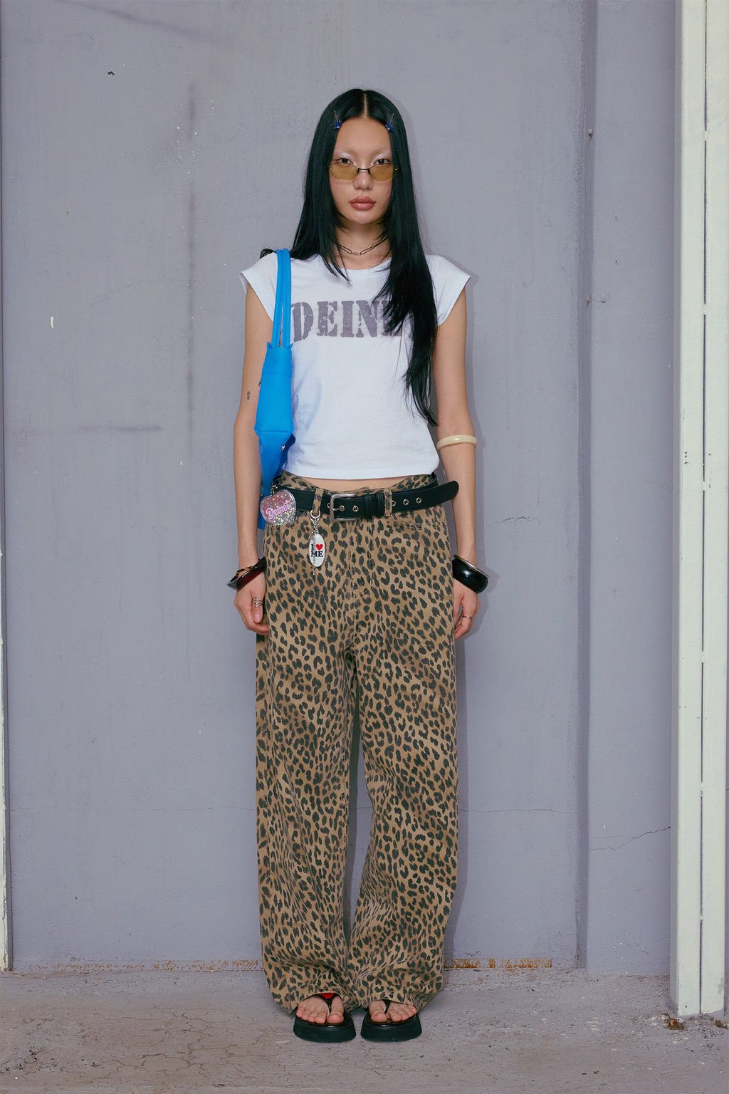 Deinet - Typo Graphic2 T-Shirt (White) product image 1 | TRAB K-Fashion Australia