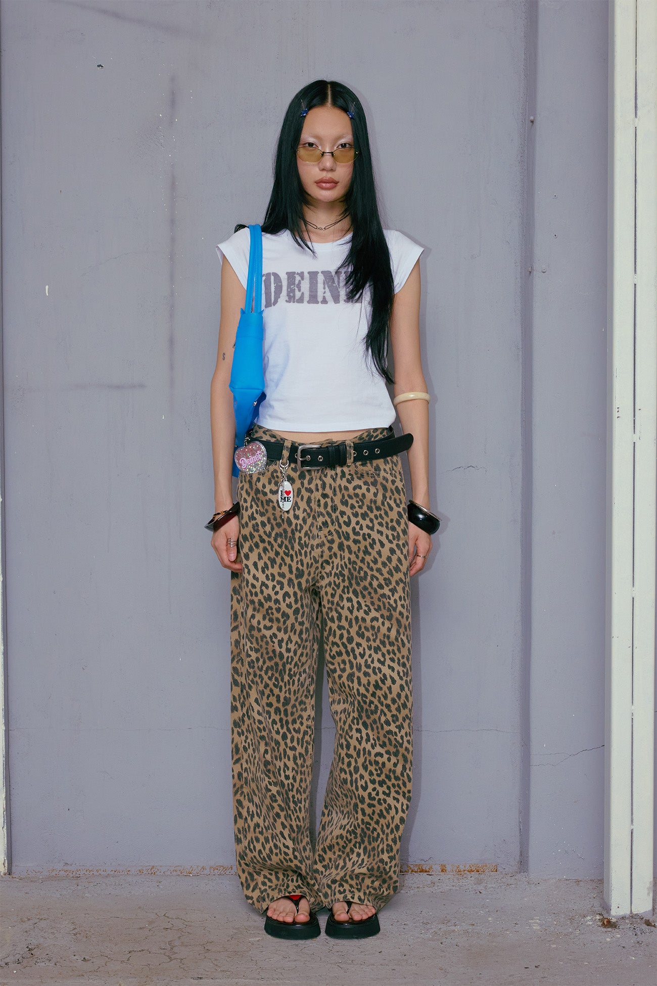 Deinet - Typo Graphic2 T-Shirt (White) product image 1 | TRAB K-Fashion Australia