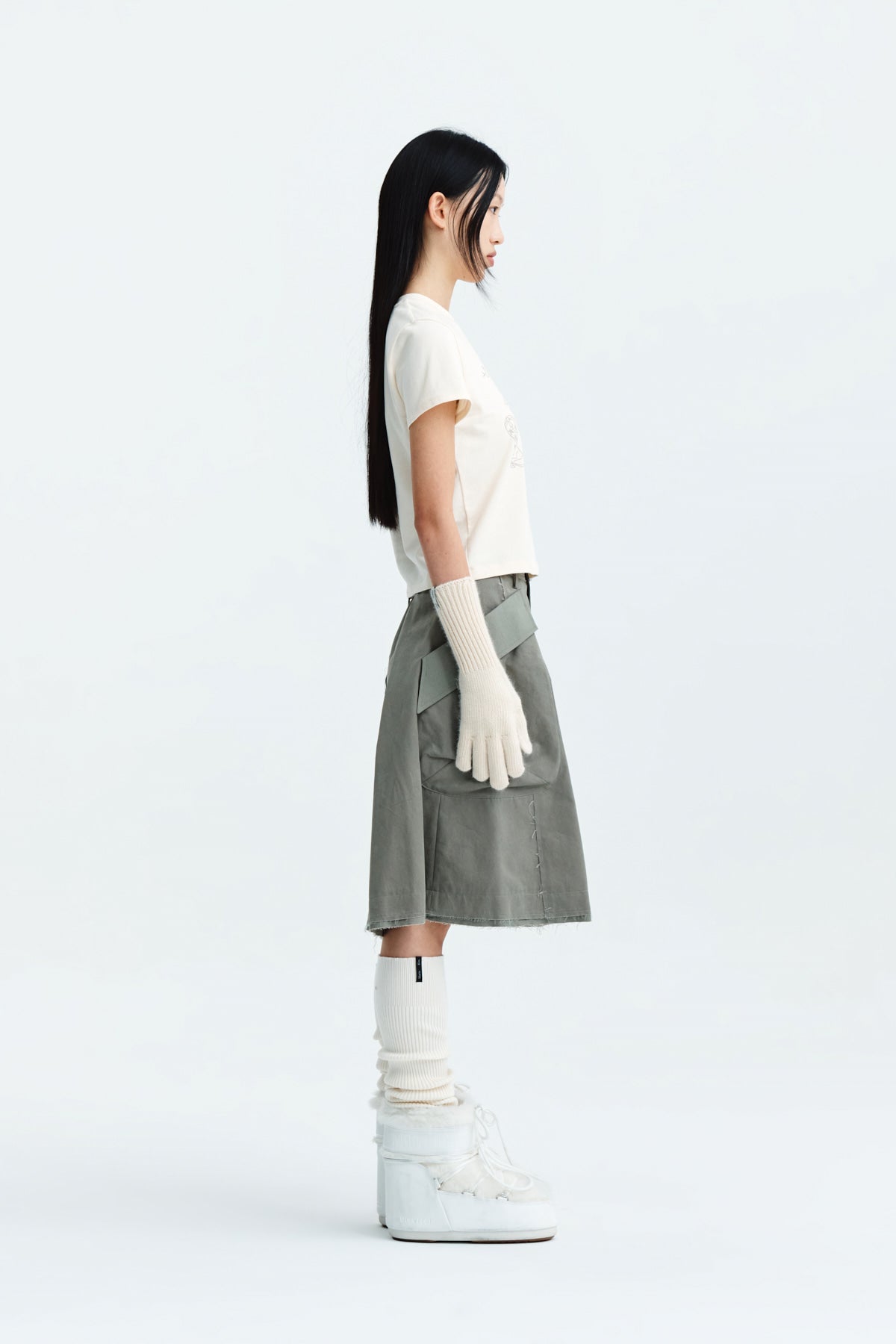 Matin Kim - Kitsch Printing Crop Top (Ivory) product image 7 | TRAB K-Fashion Australia