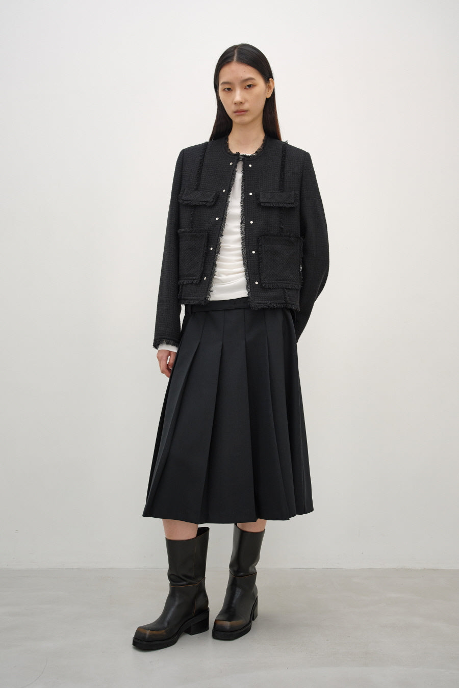 Insilence - Double-belted pleated skirt (Black) product image 2 | TRAB K-Fashion Australia