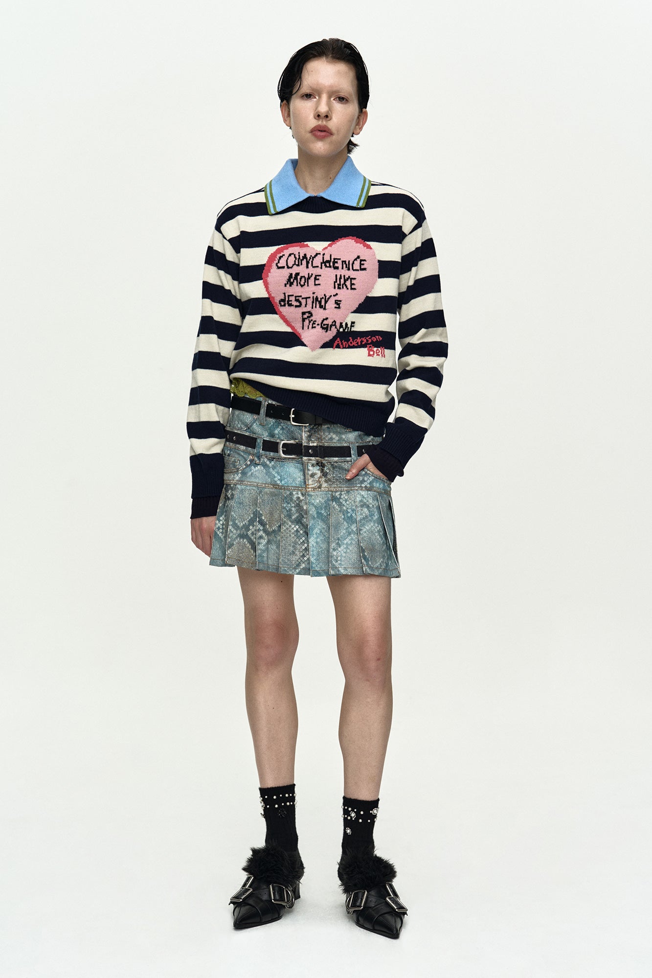 Andersson Bell - Girl's Heart Message Crew-Neck Sweater (Navy/Ivory) product image 2 | TRAB K-Fashion Australia