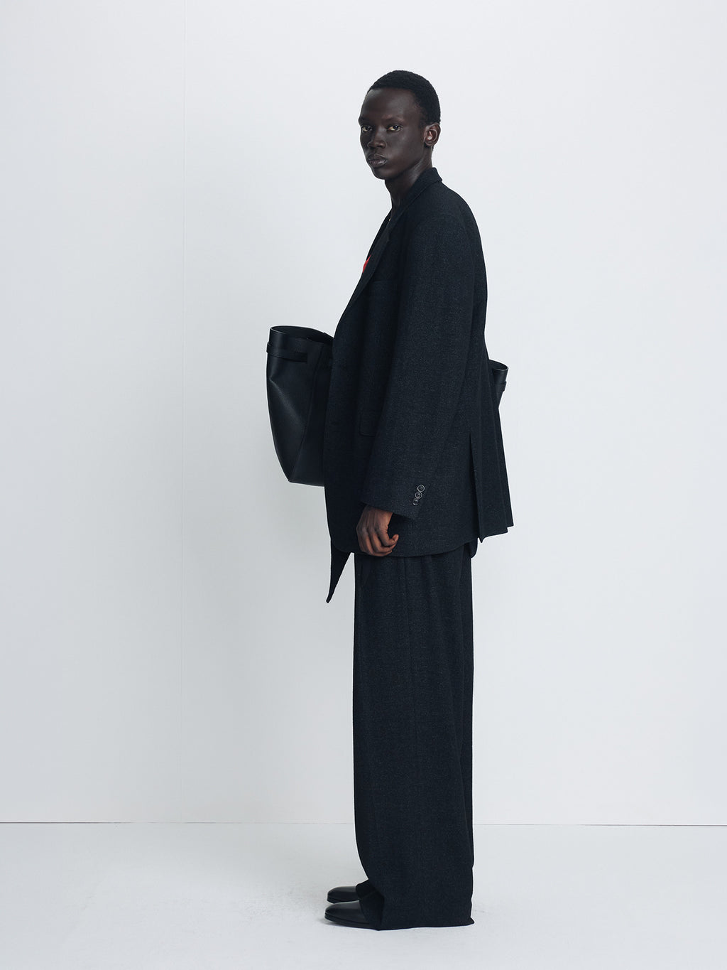 Tonywack - Herringbone Wool Relaxed Tailored Jacket (Anthracite) product image 4 | TRAB K-Fashion Australia