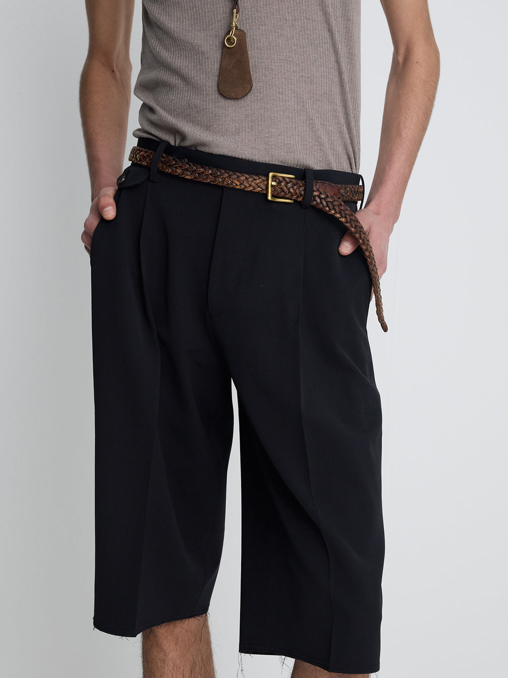 Tonywack - Raw-Cut Wool Pleated Tailored Shorts (Dark Navy) product image 7 | TRAB K-Fashion Australia