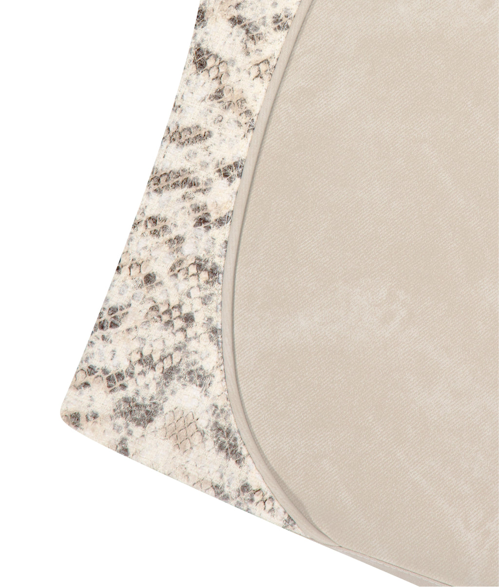 XLIM - Ep.8 Women 01 Vest (Ivory) product image 9 | TRAB K-Fashion Australia