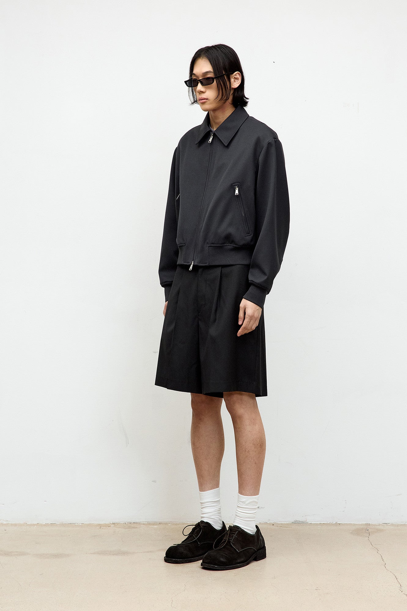 Coor - Virgin Wool Pleated Stripe Shorts (Black) product image 3 | TRAB K-Fashion Australia